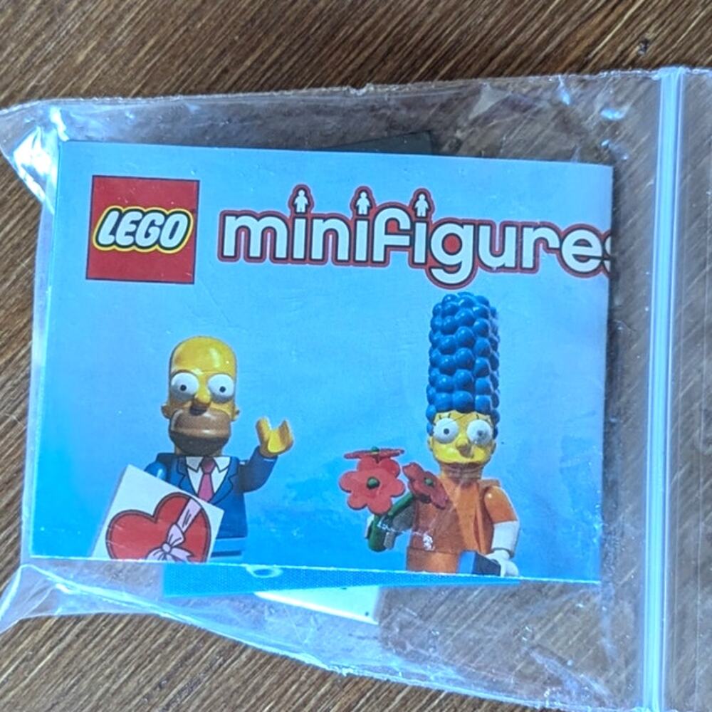 LEGO Simpsons Series 2 Collectible Minifigure Selma 71009 from 2015 NEW